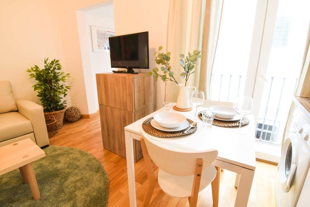Letmalaga Carreteria Apartment Bagian luar foto